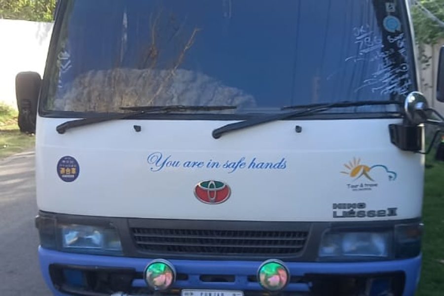 Toyota Coaster LPT-1482