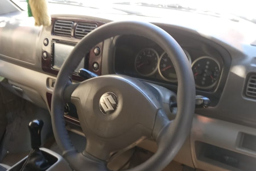 Suzuki APV LWB-39